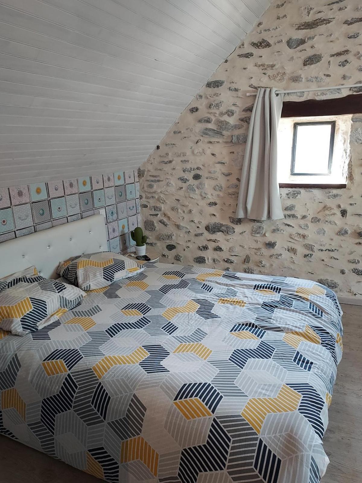 Maison De Village Au Pied Des Pyrenees Marignac  المظهر الخارجي الصورة
